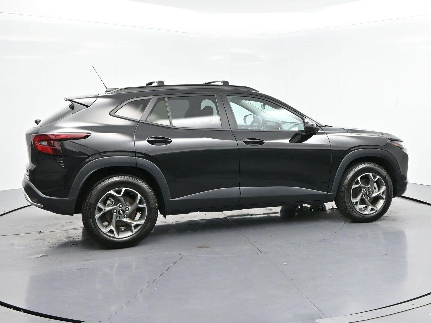 Used 2024 Mosaic Black Metallic Chevrolet LT image 8