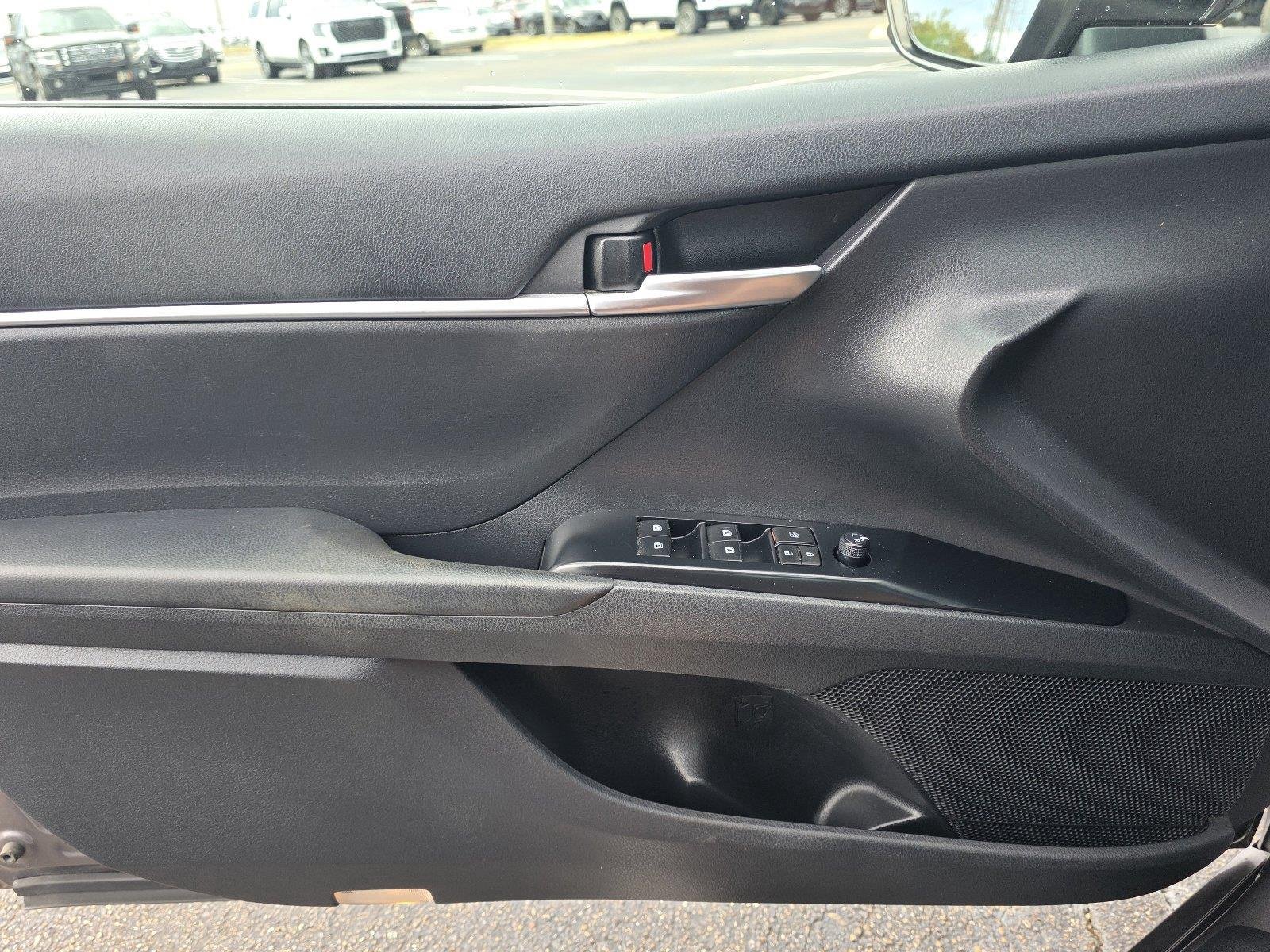 Used 2018 Predawn Gray Mica Toyota LE image 22