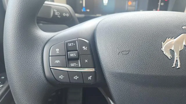 New 2026 Oxford White Ford Big Bend 4WD image 36