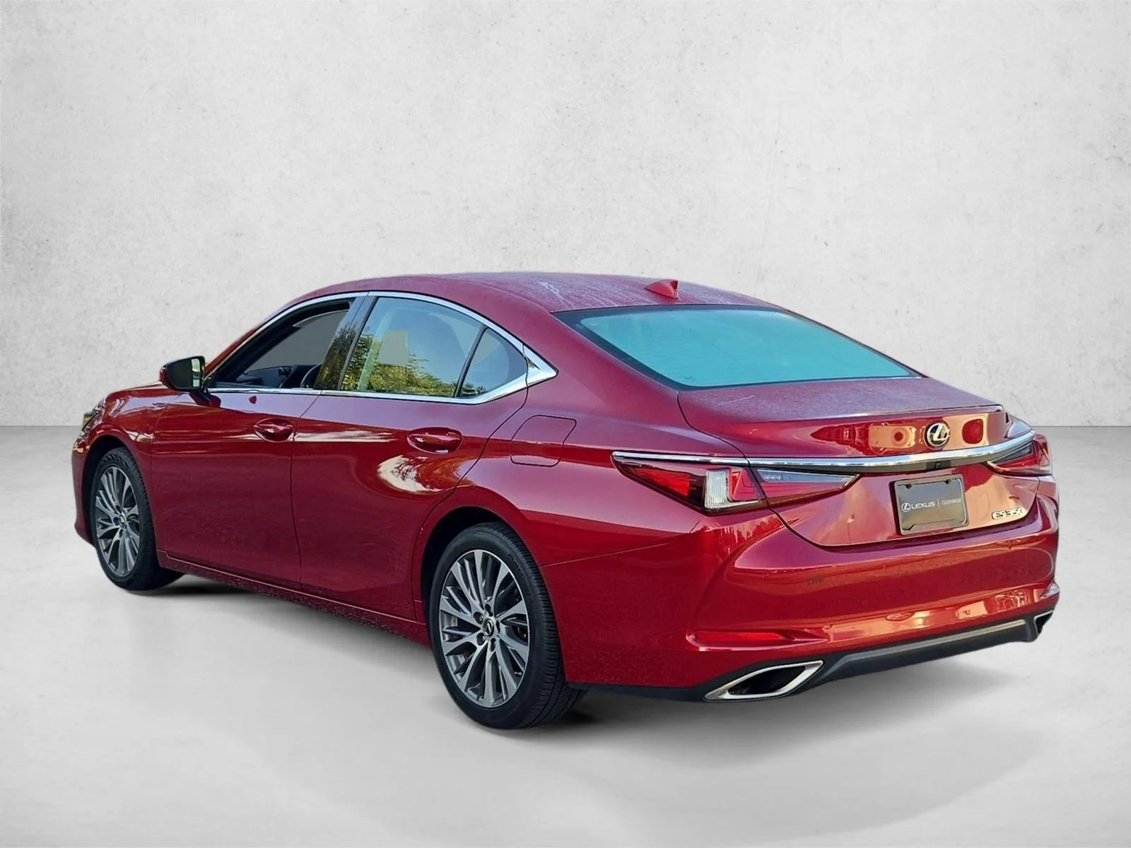 Used 2020 Matador Red Mica Lexus ES 350 image 7