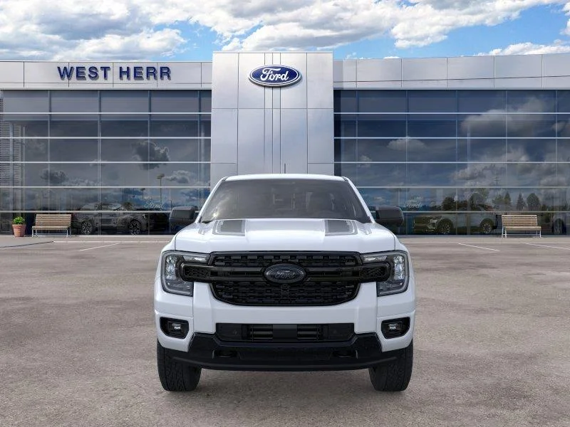 New 2026 Oxford White Ford XLT image 7