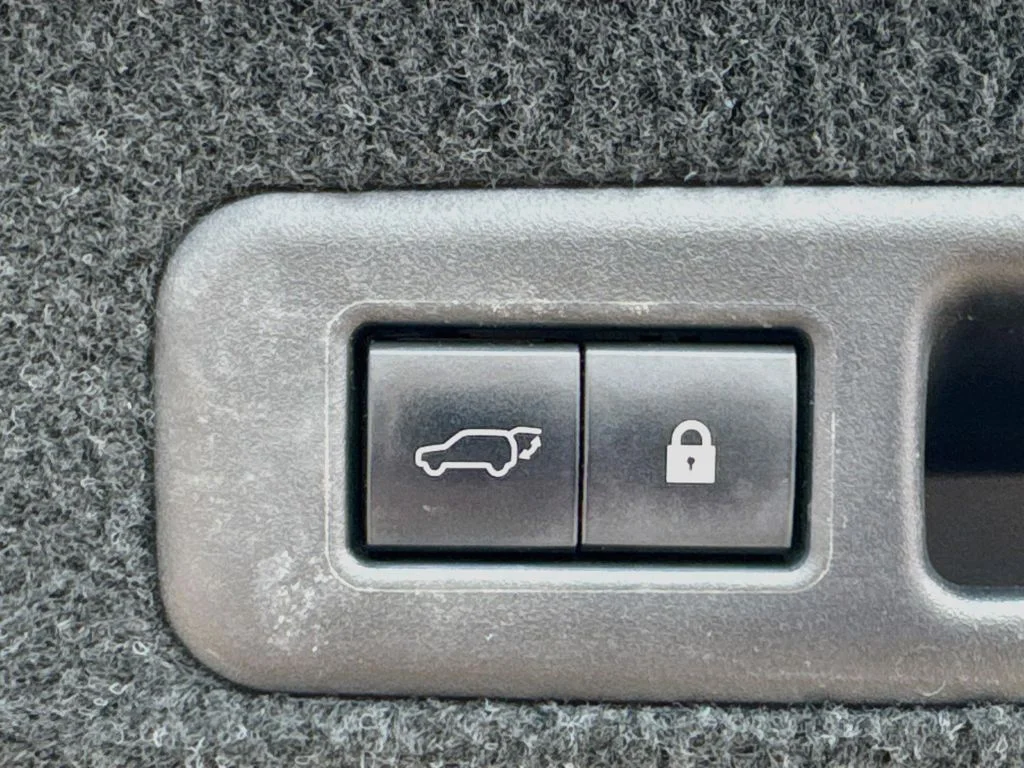 Used 2021 Silver Lexus 350 F Sport Handling image 35