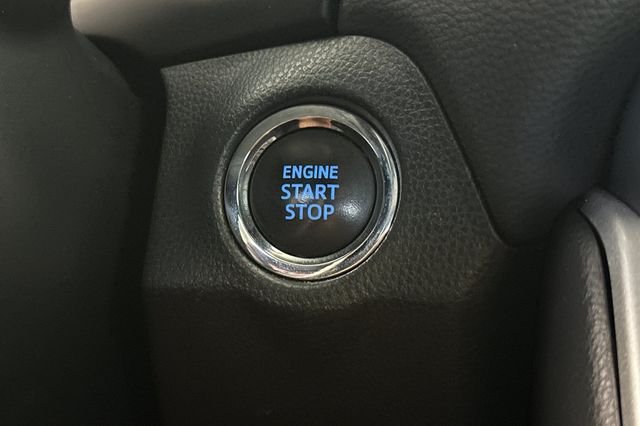 Certified Used 2019 White Toyota XLE Premium image 27