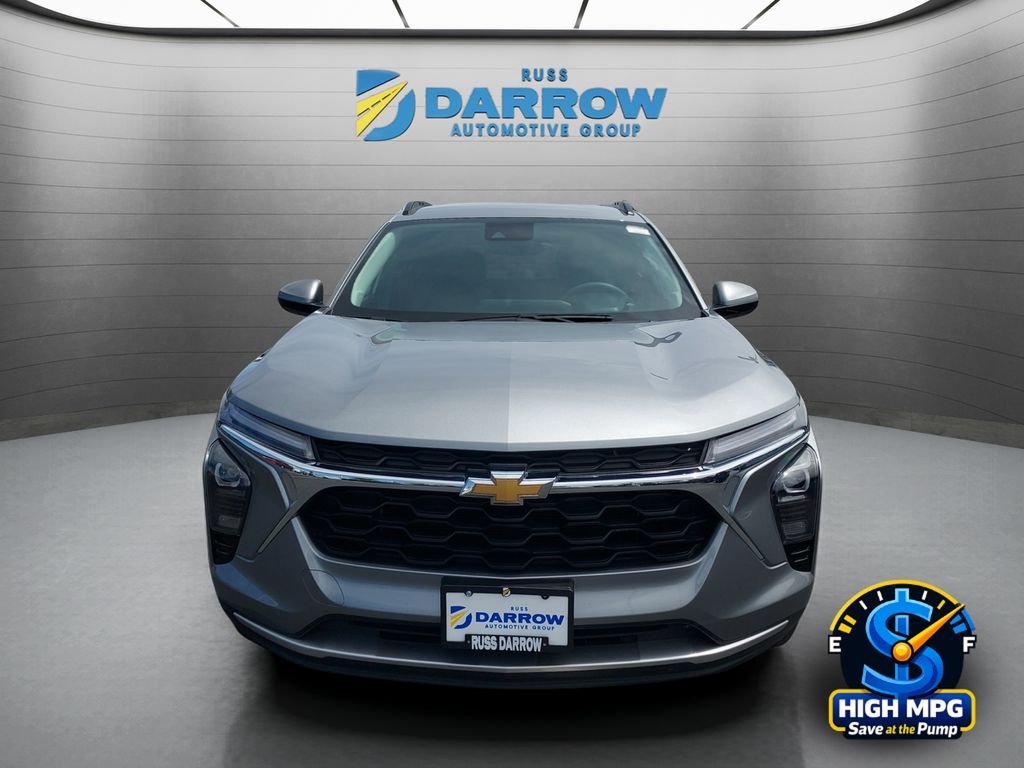 Used 2025 Gray Chevrolet LT image 8