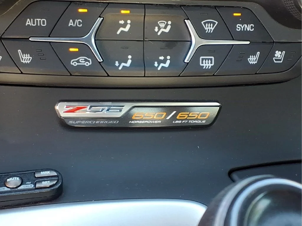 Used 2015 ARCTIC WHITE Chevrolet Z06 3LZ image 11