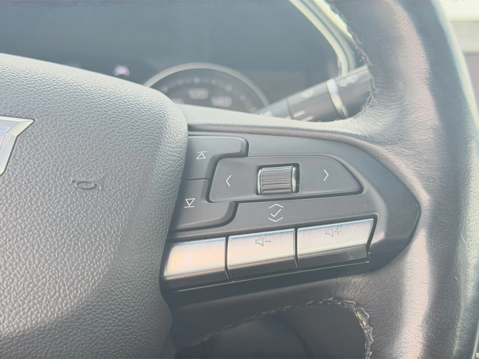 Used 2020 Black Raven Cadillac Premium Luxury image 24