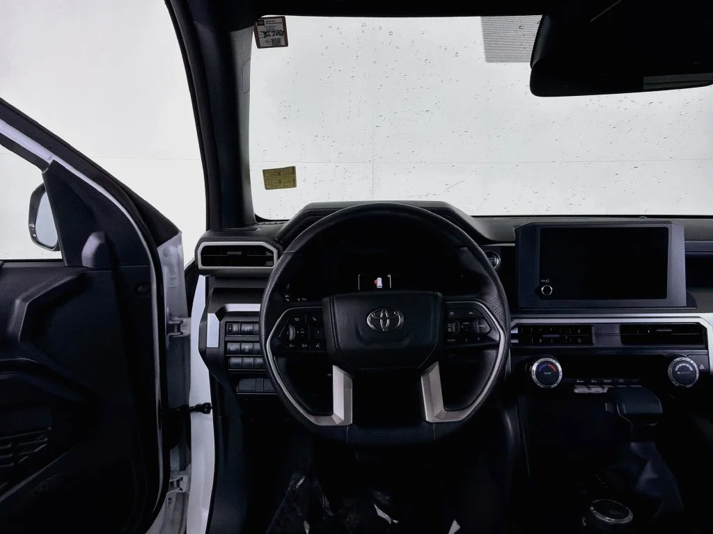 Used 2026 White Toyota SR5 image 19