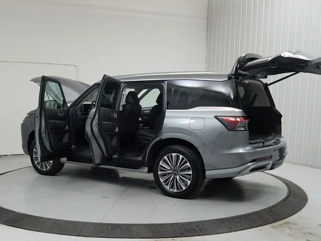 Used 2025  INFINITI SENSORY image 13
