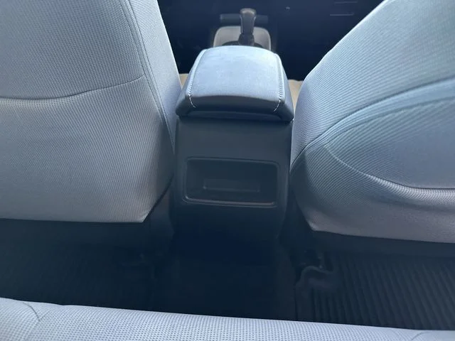Used 2019 White Toyota SE image 23
