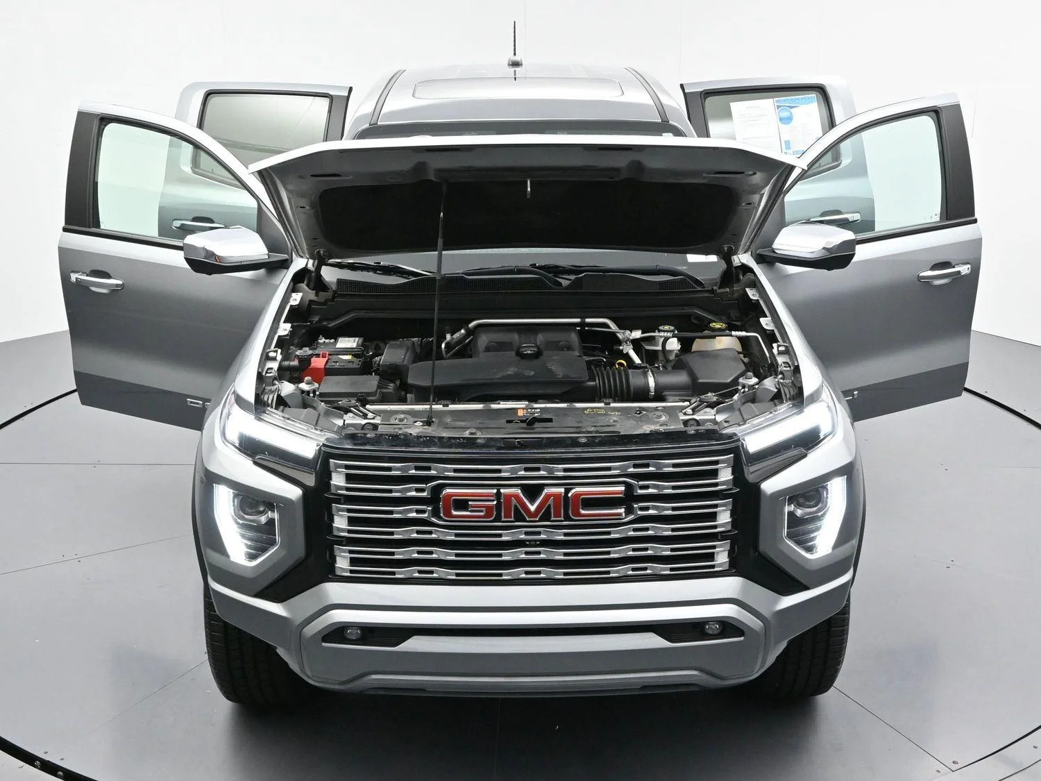 Used 2023 Sterling Metallic GMC Denali image 45