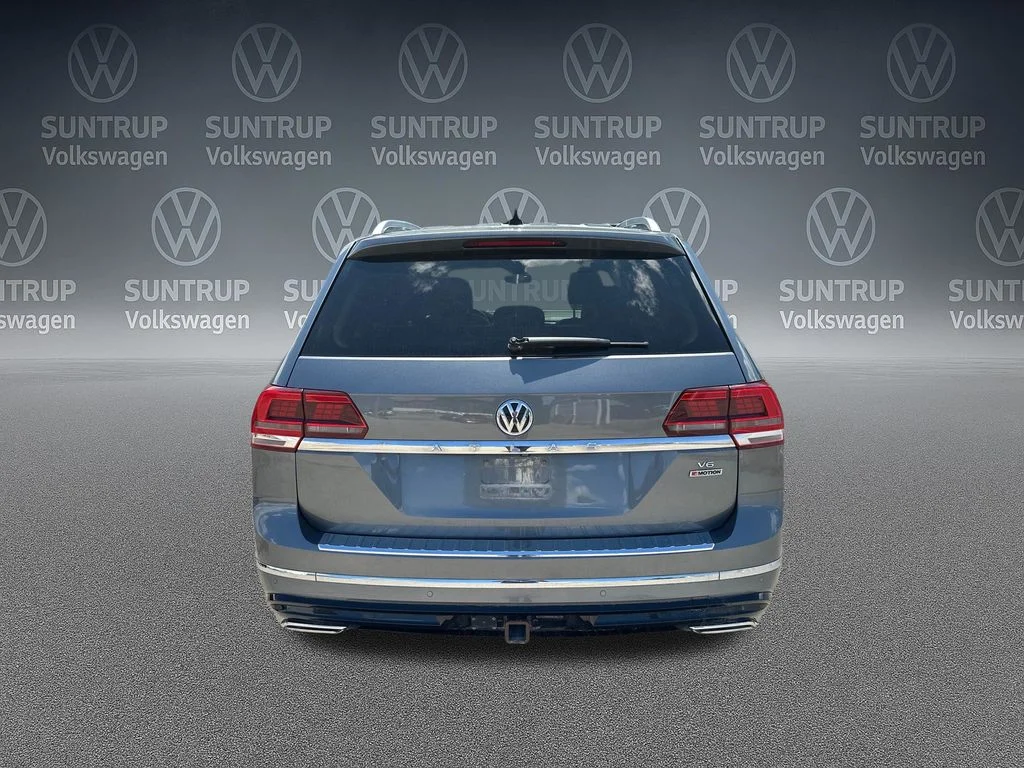 Used 2019  Volkswagen SEL Premium image 37