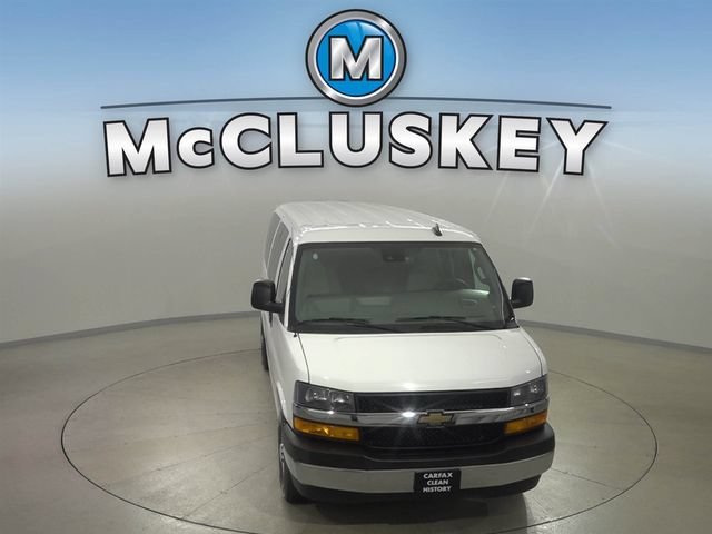 2025 Chevrolet Express Passenger LT - Photo 15