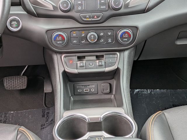 Used 2022 Beige GMC AT4 image 21