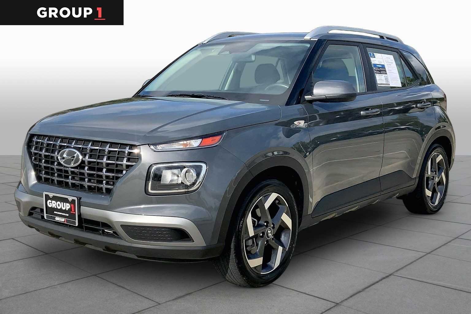 Pre-Owned 2025 Hyundai Venue SEL