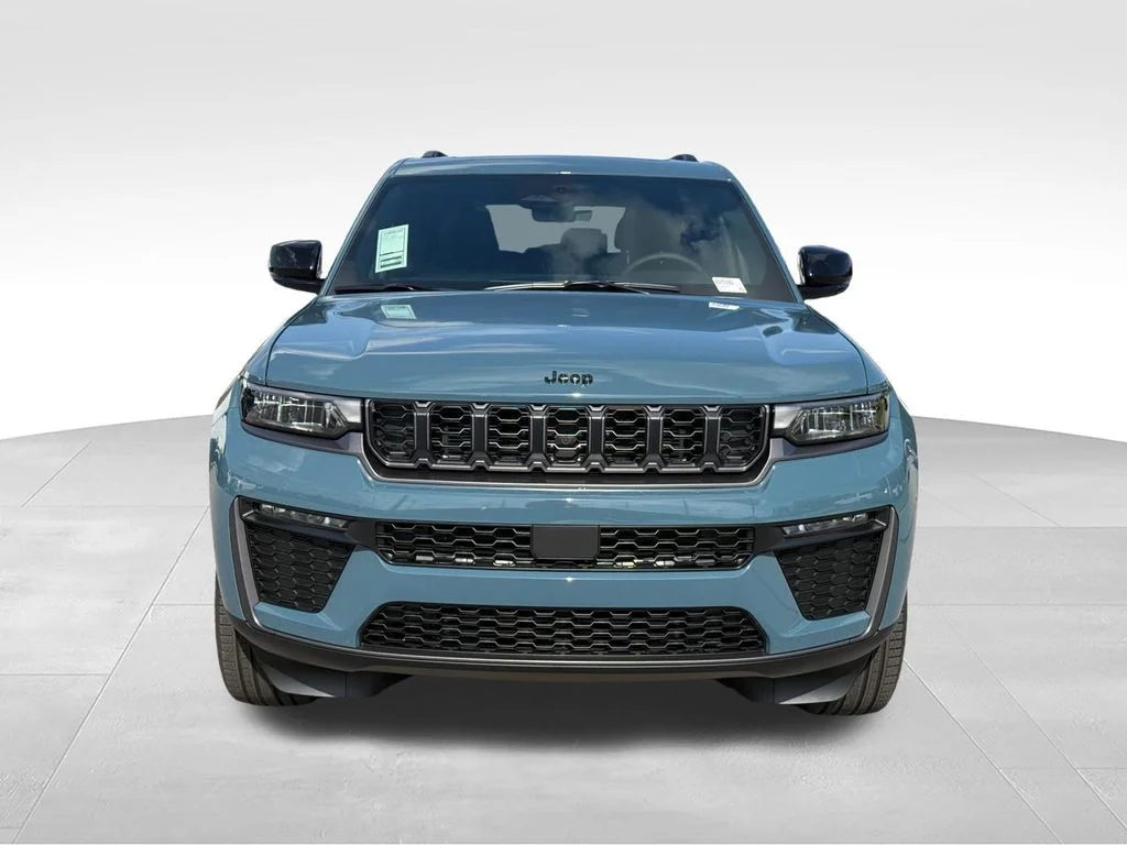 New 2026 Steel Blue Exterior Paint Jeep Limited image 26