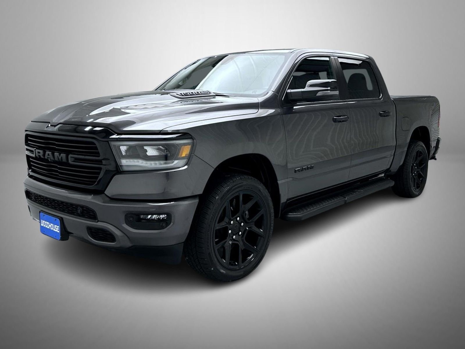 2023 RAM 1500 Laramie 4x4 Crew Cab 5'7's photo