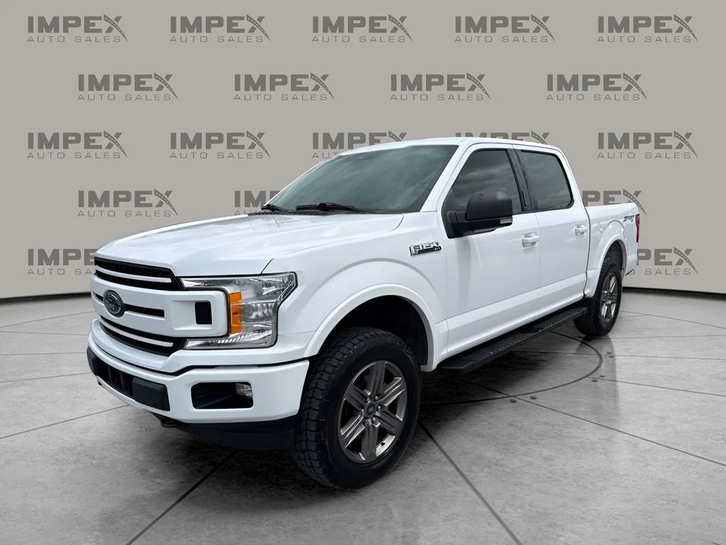 Used 2020 White Ford XLT image 1