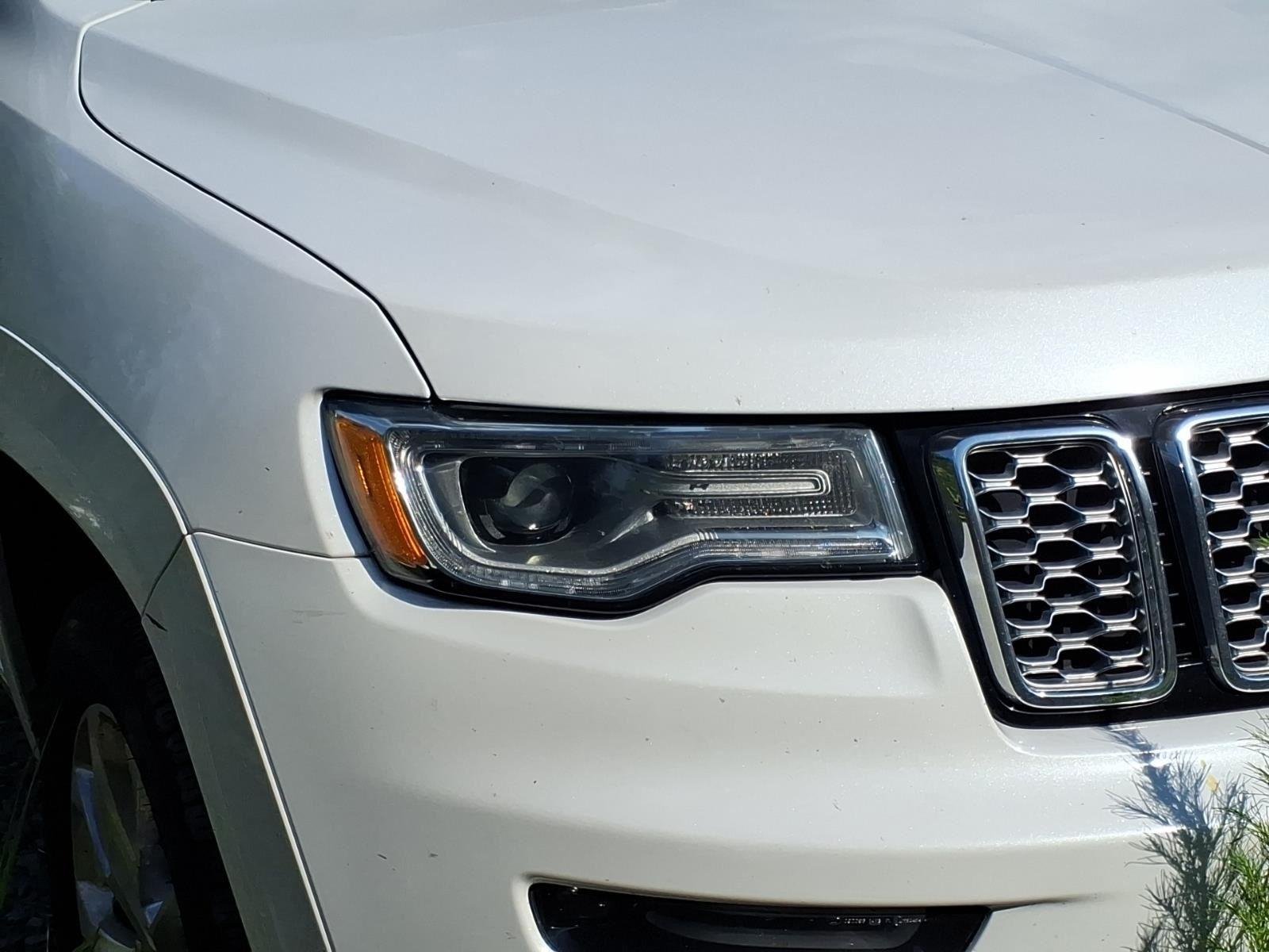 Used 2021 Ivory 3-Coat Jeep Summit image 6