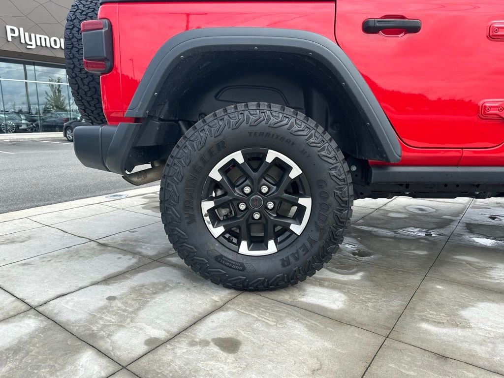 Used 2025 Red Jeep Rubicon image 5