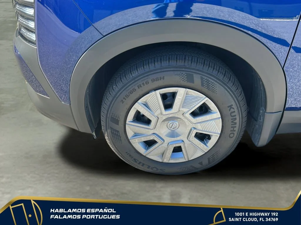 Used 2025 Blue Nissan S FWD image 10