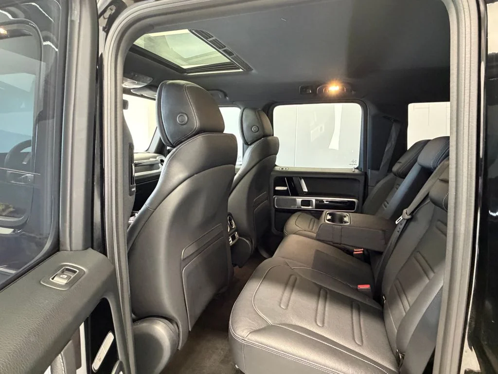 Used 2021  Mercedes-Benz G 550 image 14