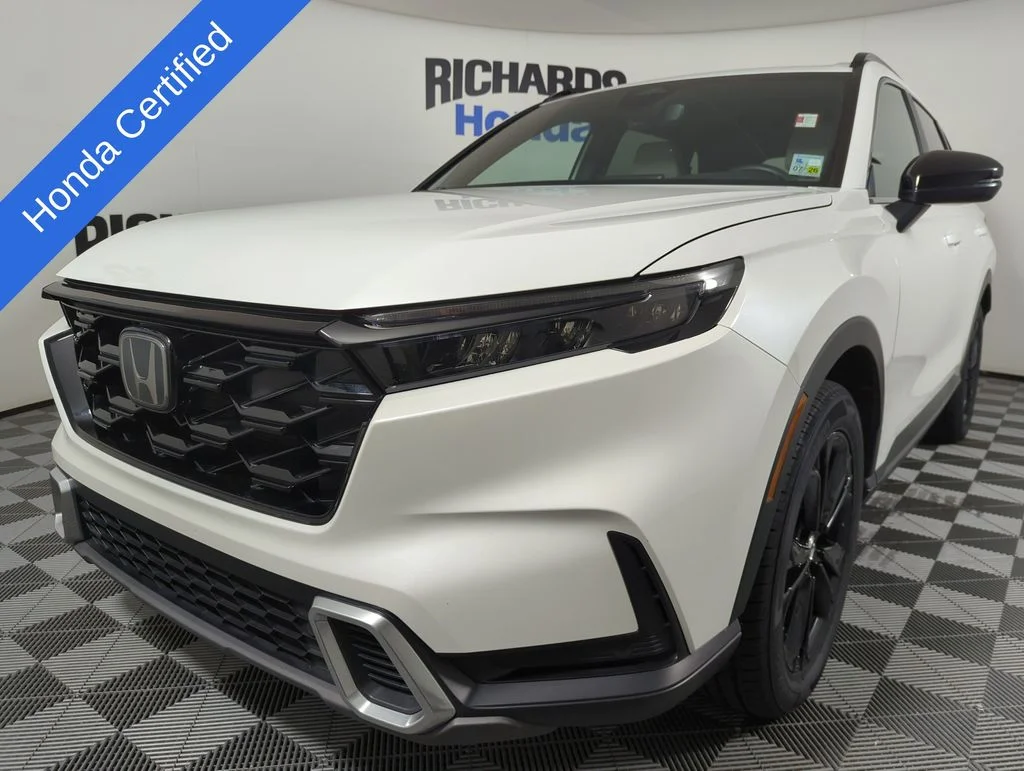 2024 Honda CR-V Hybrid Sport Touring AWD's photo