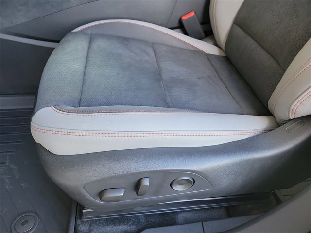 2026 Chevrolet Blazer EV SS - Photo 16