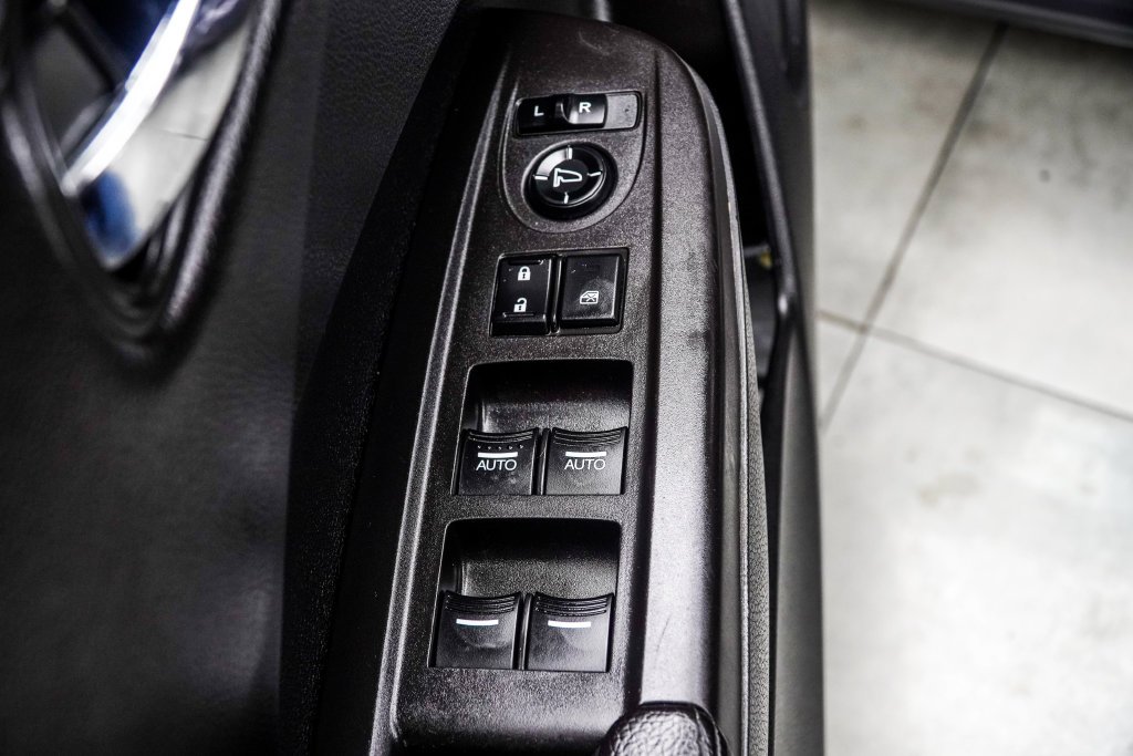 Used 2018 Gray Acura Technology Package image 38