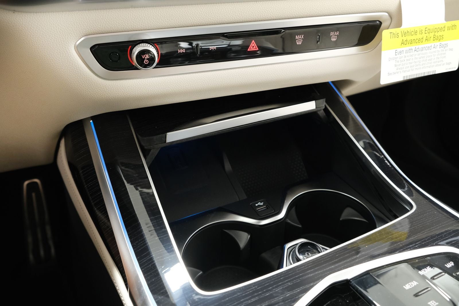 New 2027 Black Sapphire Metallic BMW M60i image 20