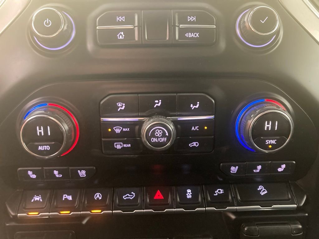 Used 2019 Black Chevrolet LTZ image 8