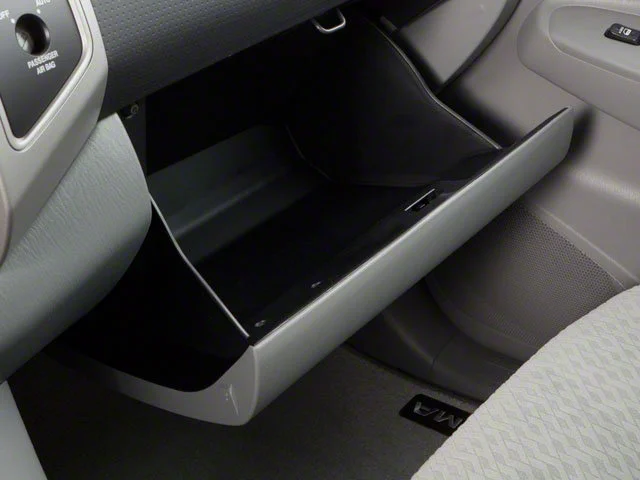 Used 2010 Silver Toyota  image 16