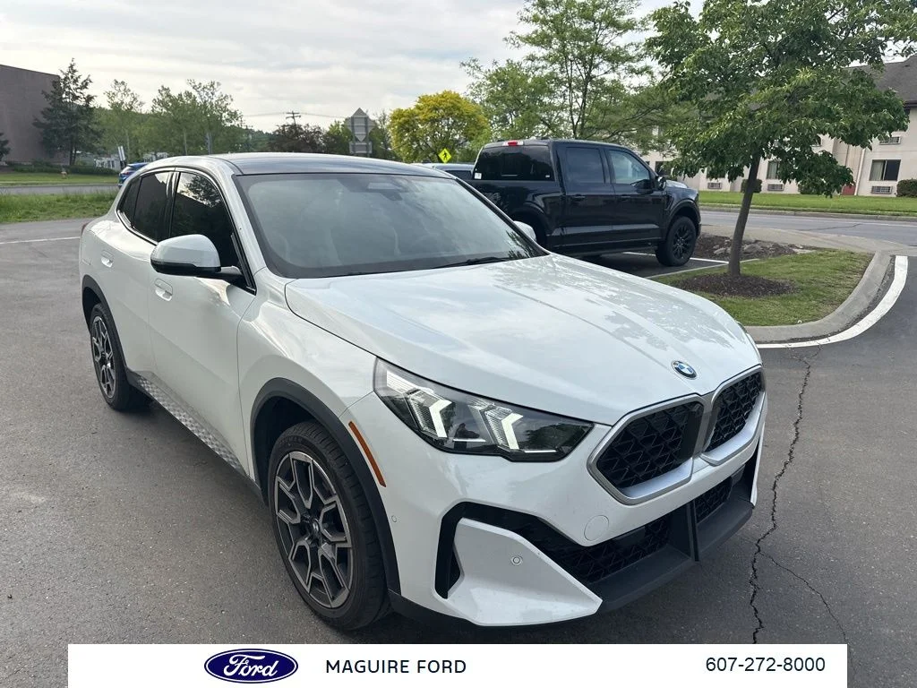 2024 BMW X2 xDrive28i's photo