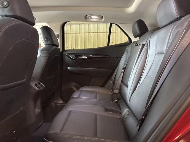 Used 2021 Red Buick Essence image 14