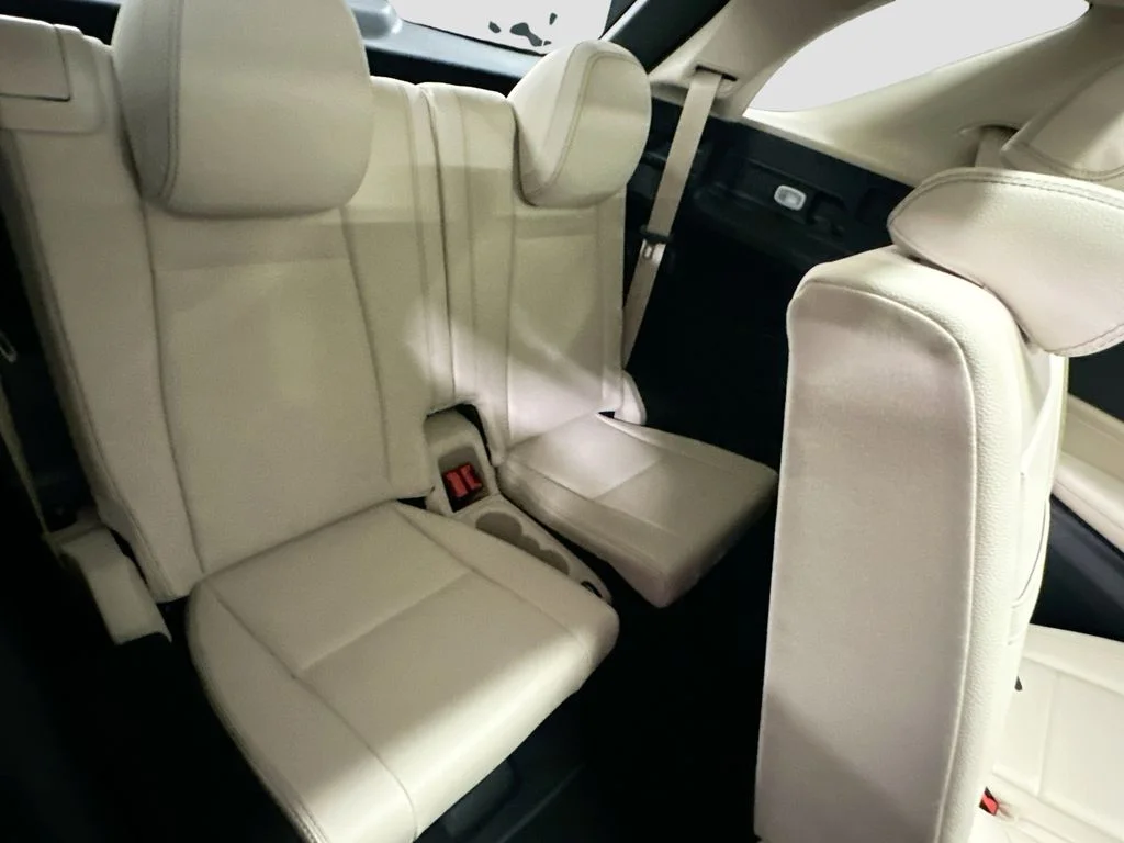 Certified Used 2024 Polar White Mercedes-Benz GLE 450 image 28