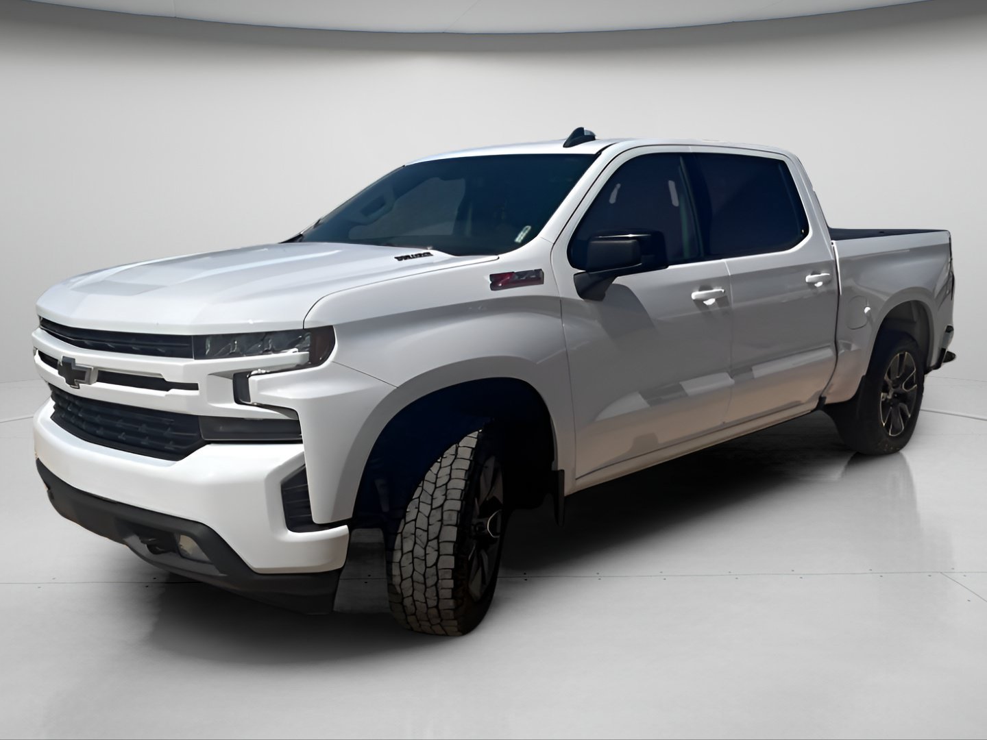 Used 2022 Summit White Chevrolet RST image 16
