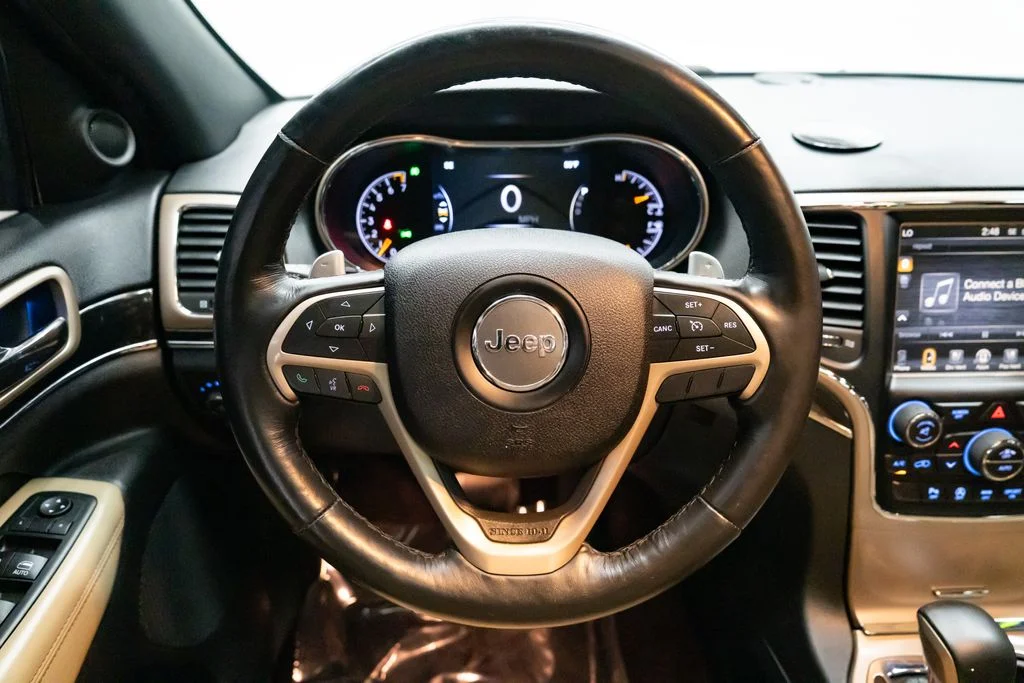 Used 2016 White Jeep Limited image 15