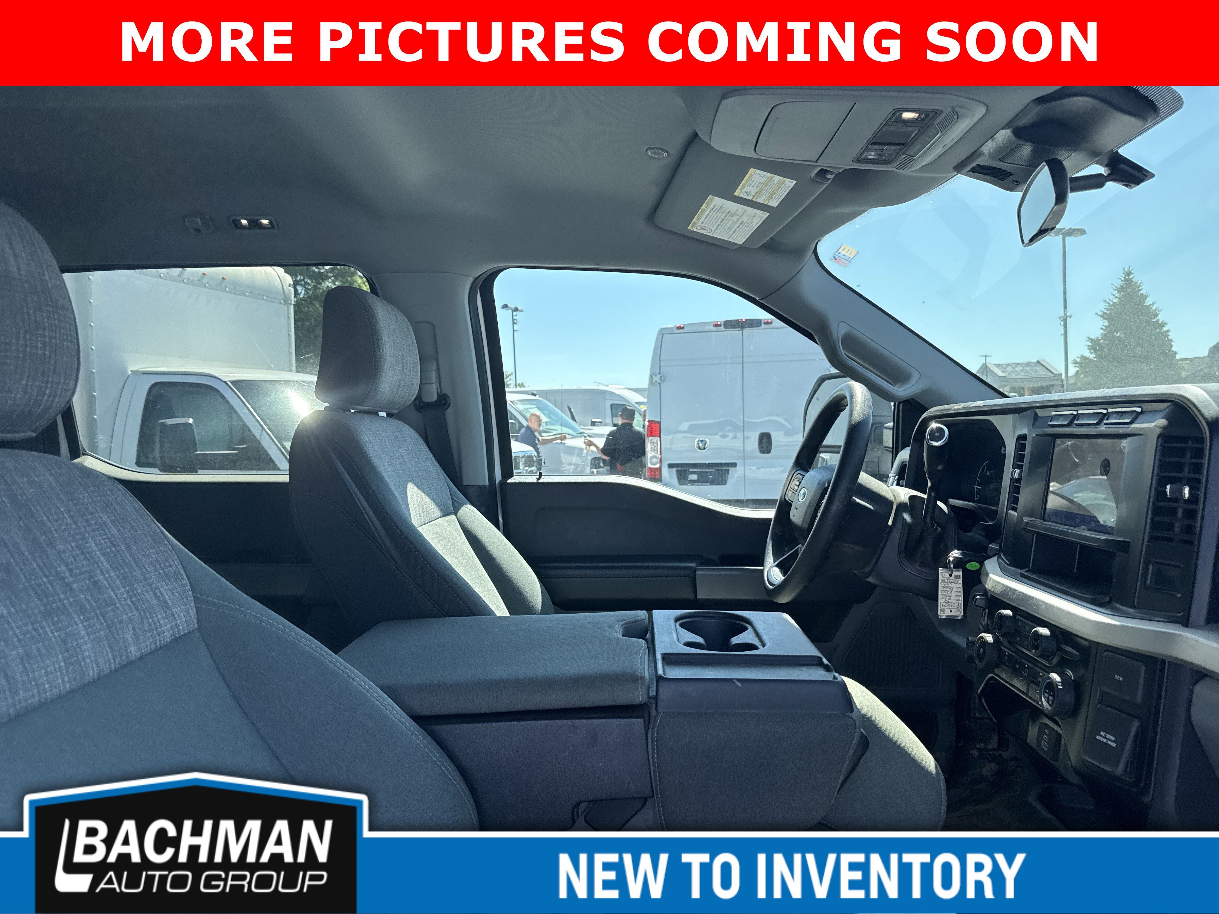 Used 2024 Oxford White Ford XLT image 9