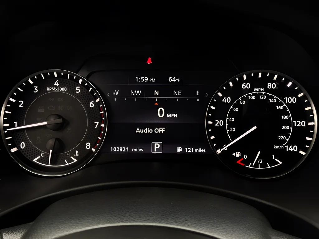 Used 2021 White Nissan SL image 15
