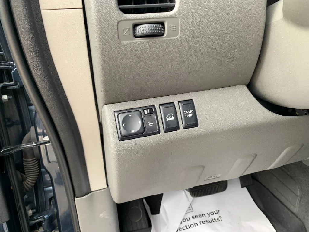 Used 2019 Blue Nissan SV image 30