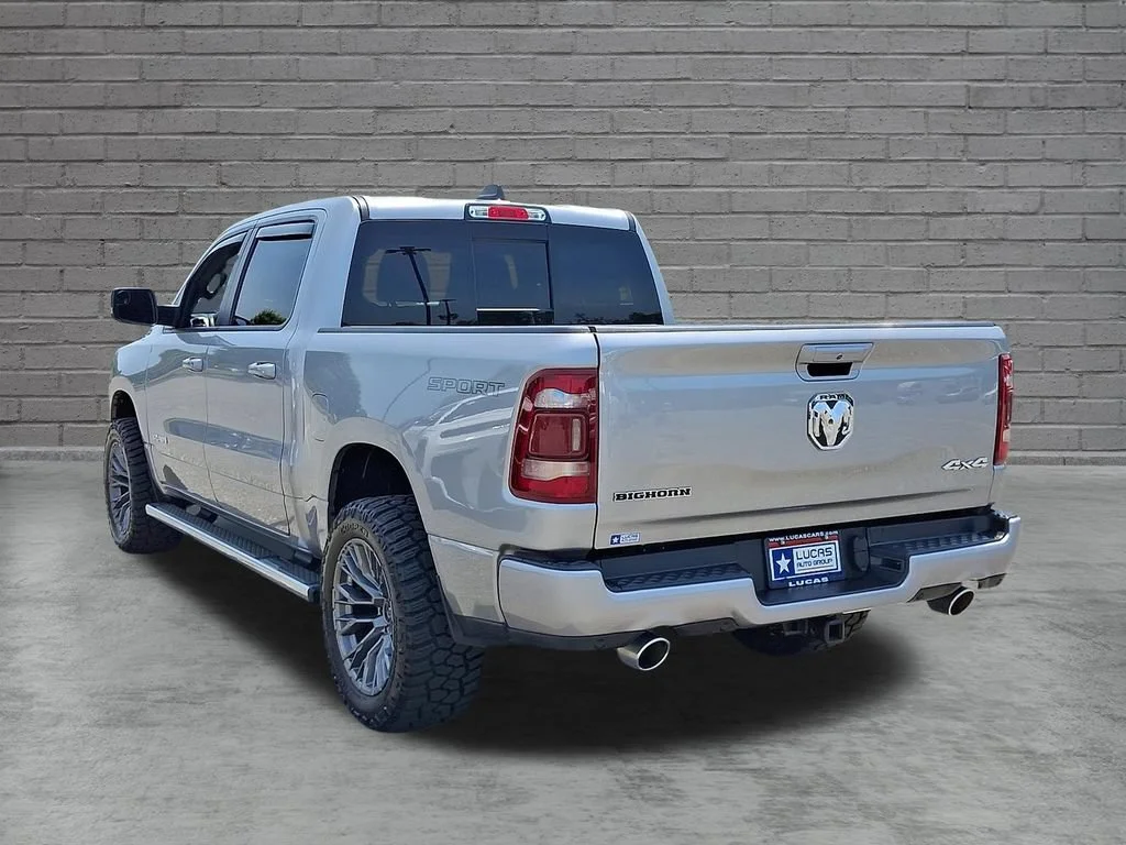 Used 2022 Billet Silver Metallic Clearcoat Ram Big Horn image 9