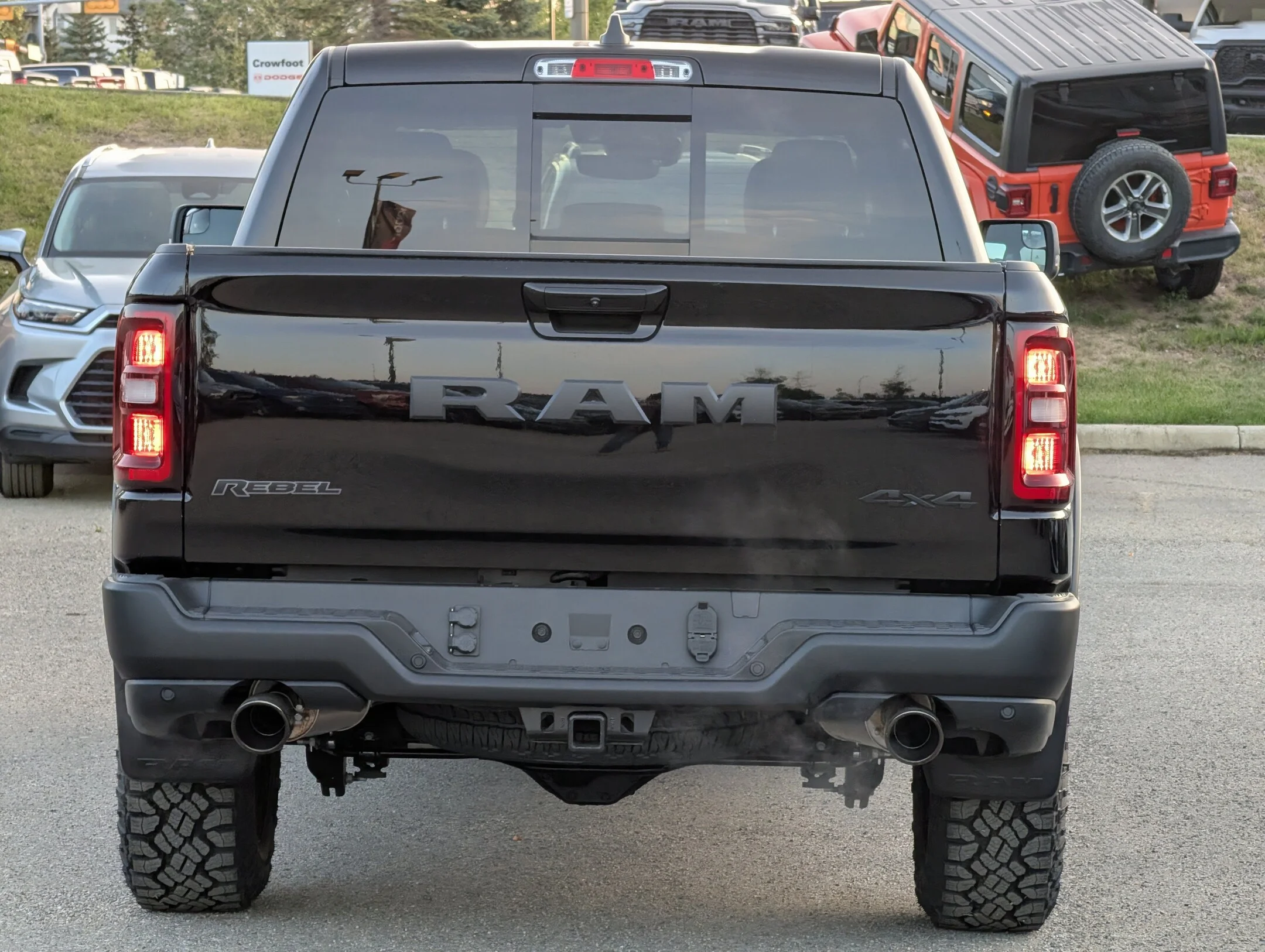 New 2027 Black RAM Rebel - - Rebel X Pkg - Level 2 Grp - Pano Sunroof - Harman/Kardon Audio & More! image 7
