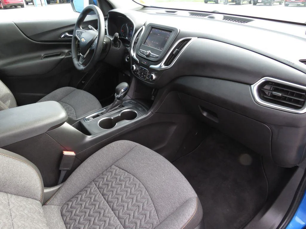 Used 2024 Riptide Blue Chevrolet LT image 17