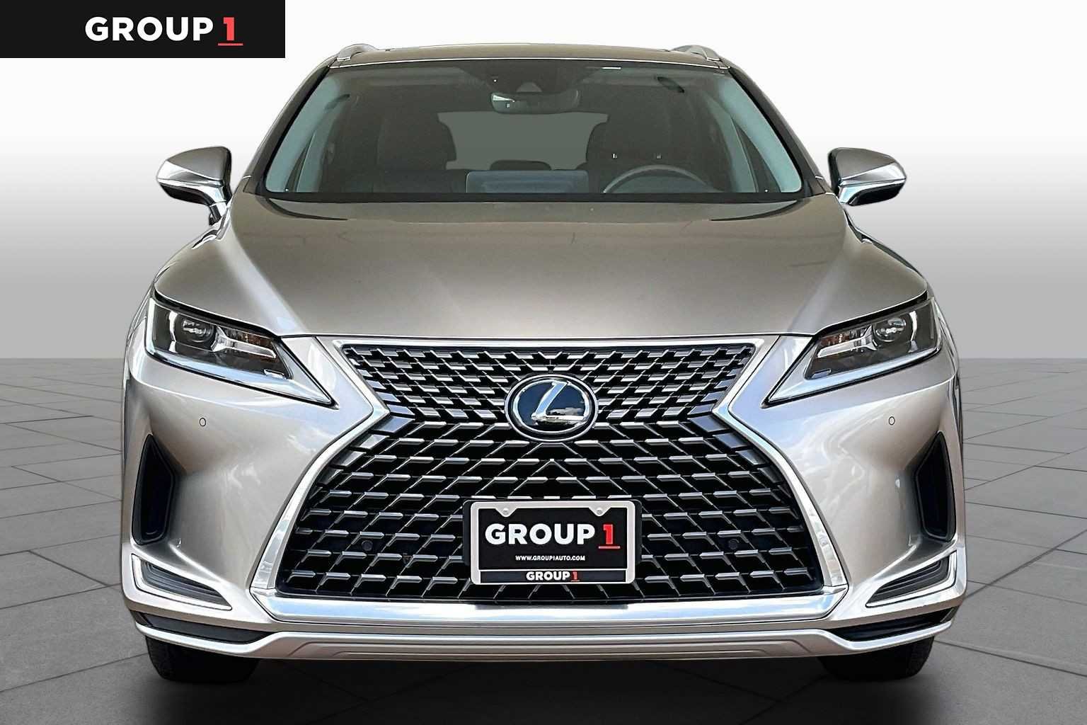 Certified Used 2020 Atomic Silver Lexus  image 4