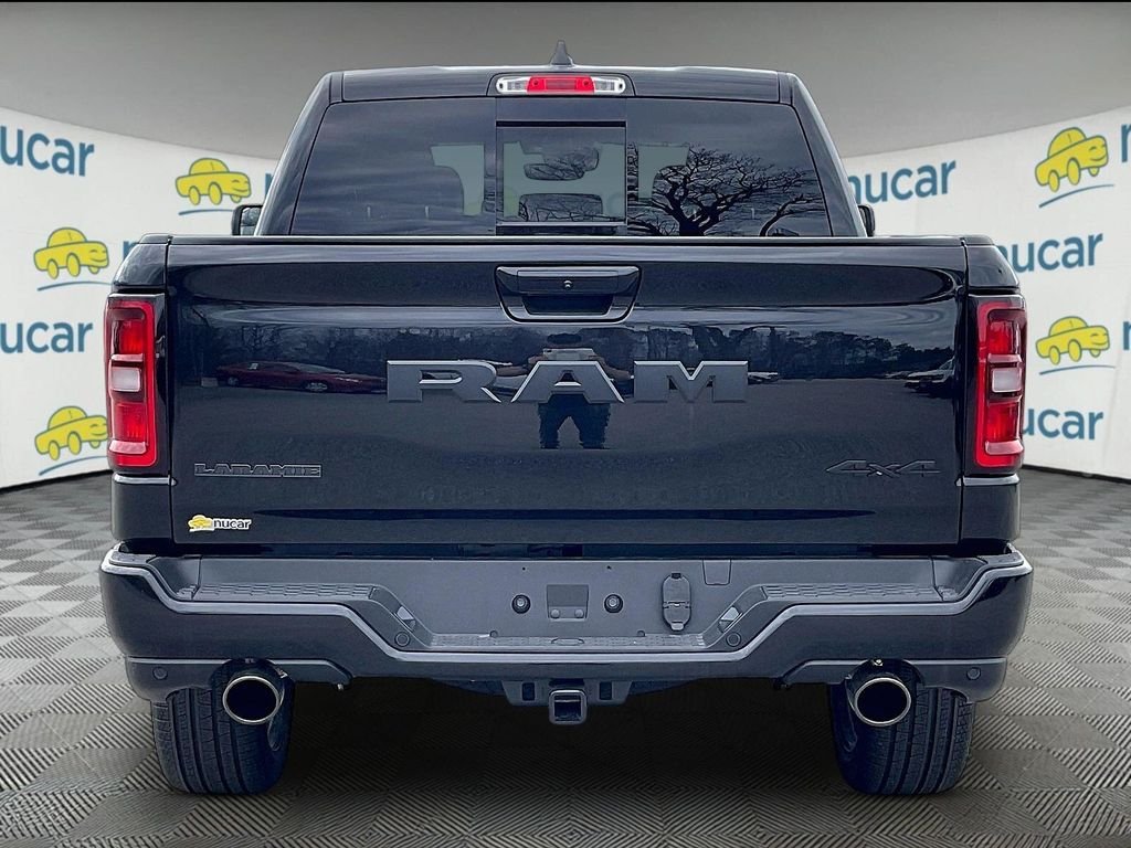 New 2026 Diamond Black Crystal Pearl-Coat Exterior Paint RAM Laramie image 6