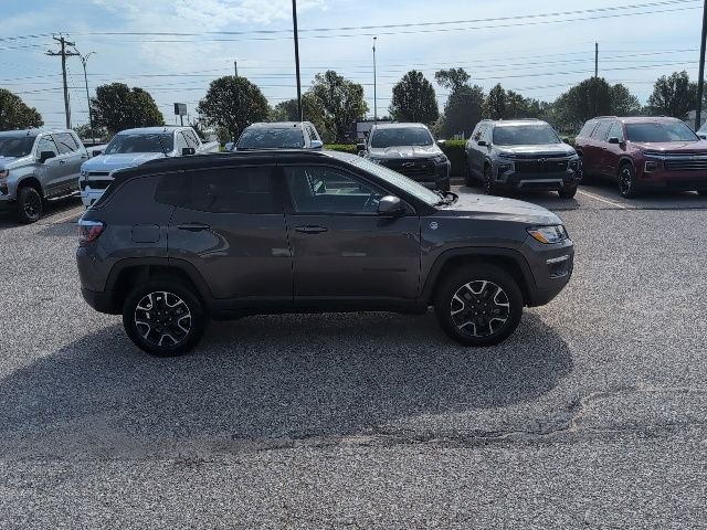 Used 2019 Gray Jeep Trailhawk image 17