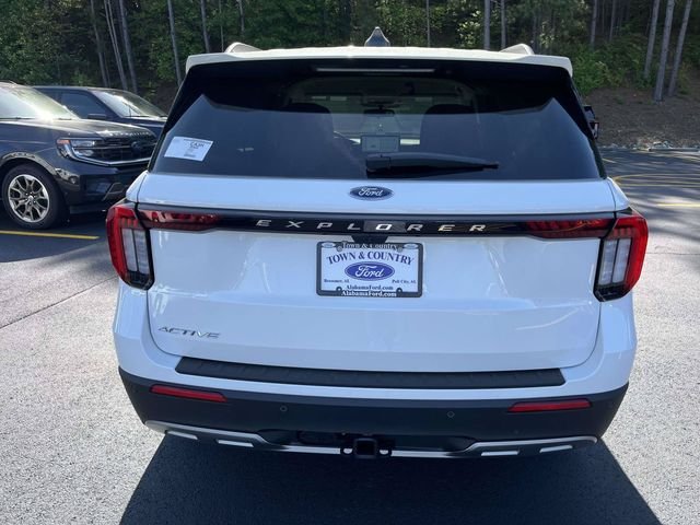 New 2026 Star White Metallic Tri-Coat Ford Active image 4