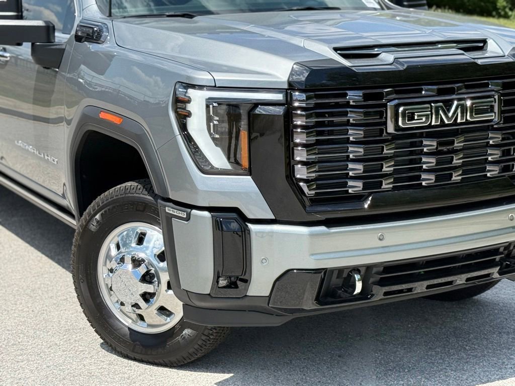 New 2026 Sterling Metallic GMC Denali Ultimate DRW image 6