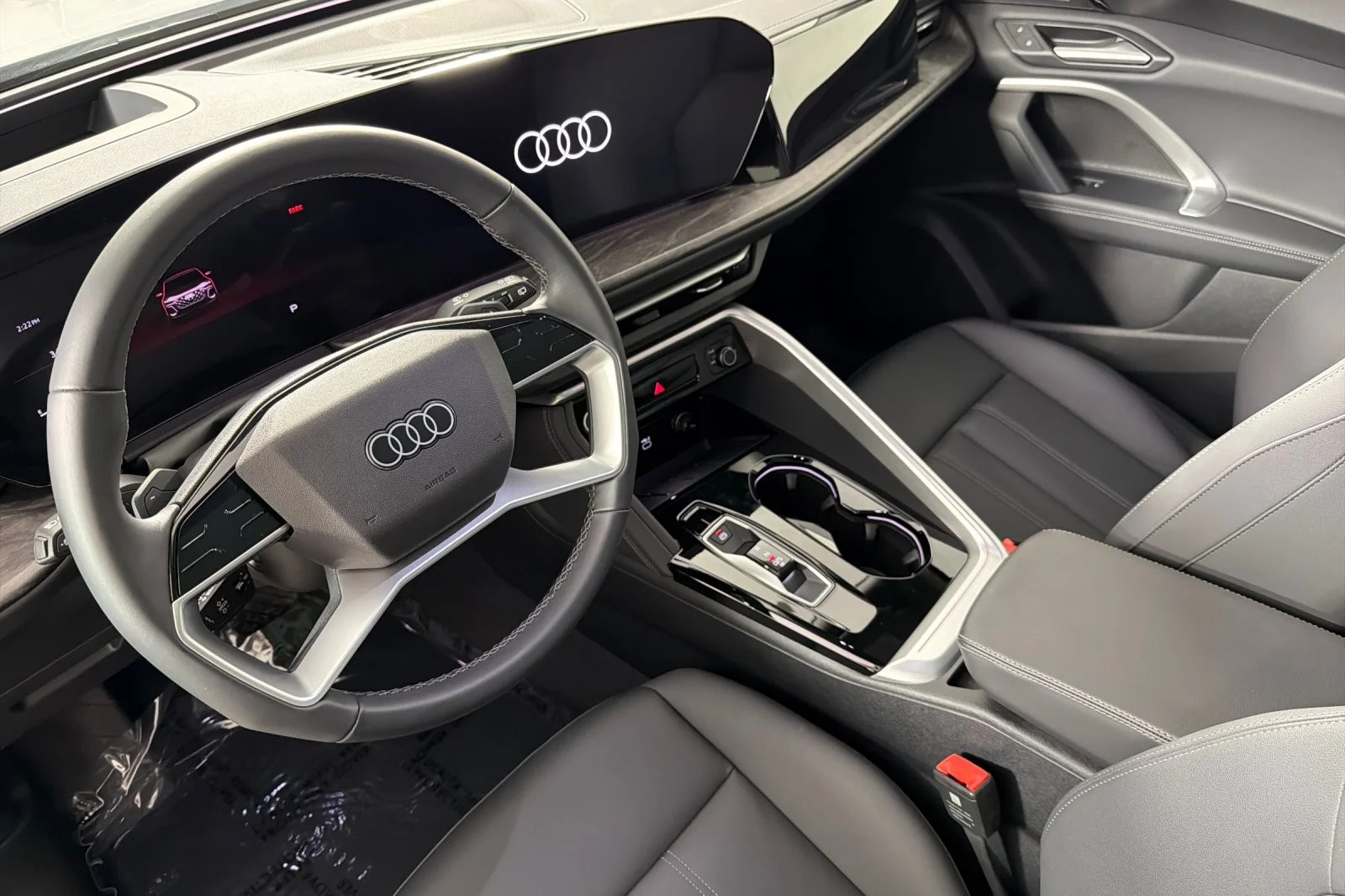 Used 2025 Glacier White Metallic Audi Premium Plus 2.0 TFSI quattro image 9