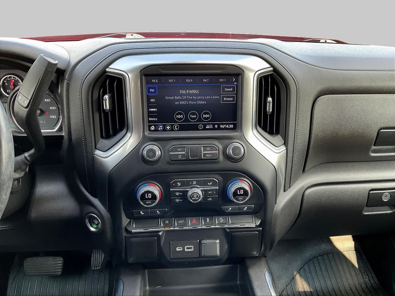 2021 Chevrolet Silverado 1500 RST - Photo 12