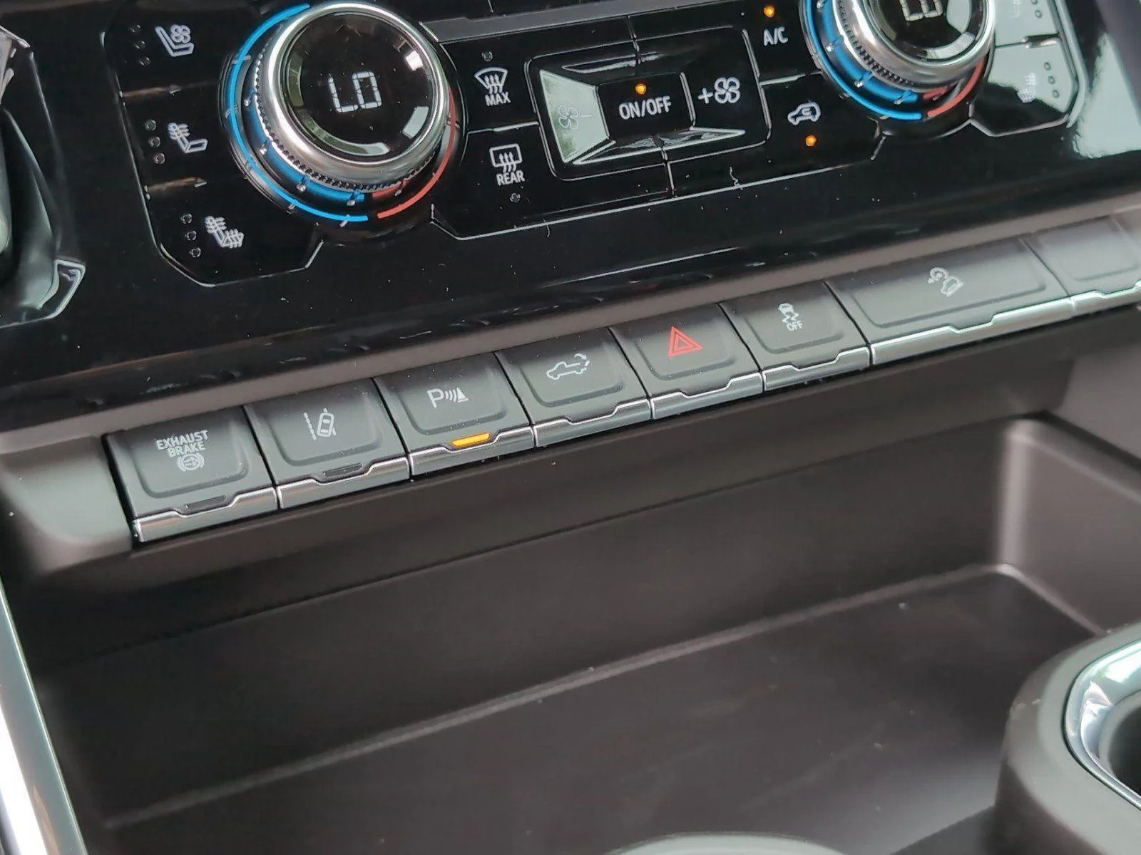 New 2026 Glacier White Tricoat GMC Denali image 26